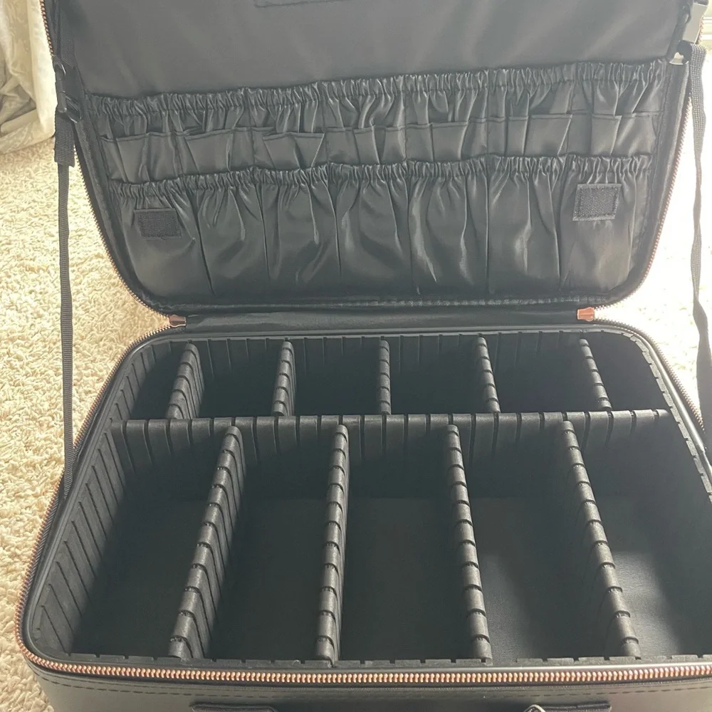 NEW Fancii Madison Travel Large Makeup Bag - Picture 2 of 8